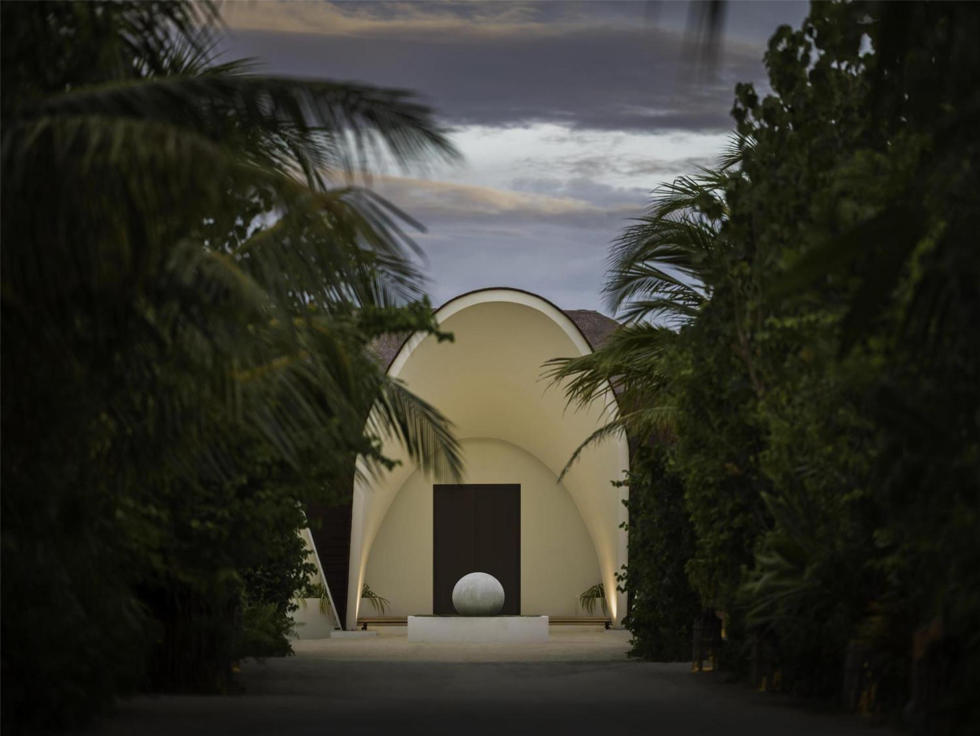 Hilton Maldives Amingiri Resort & Spa Malé Exterior foto